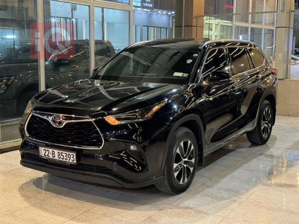 Toyota for sale in Iraq